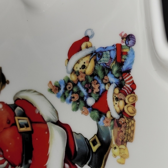 Retro Santa and Bears Christmas Tree Plate - Picture 6 of 12